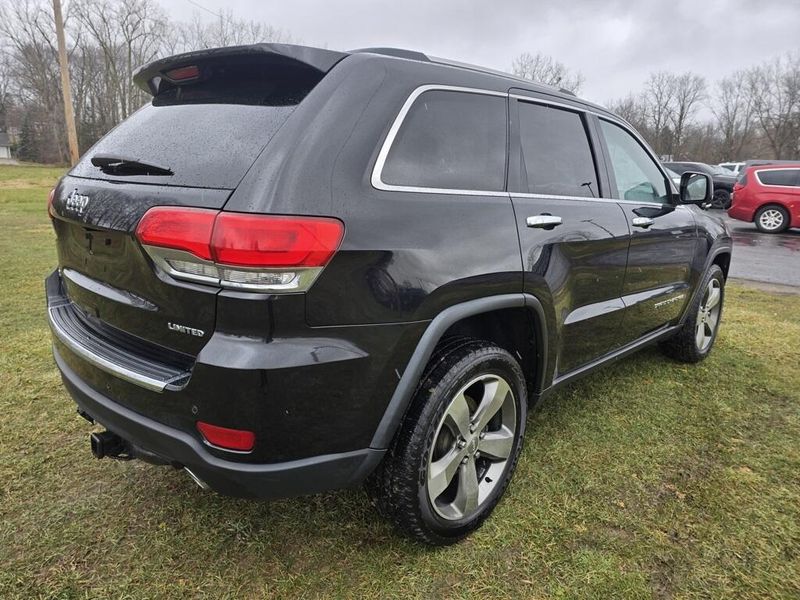 2016 Jeep Grand Cherokee Limited photo 3