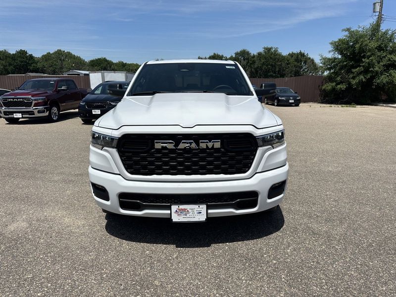 2025 RAM 1500 Big Horn Crew Cab 4x4 5