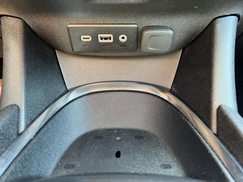2023 Chevrolet Malibu 1LT photo 27