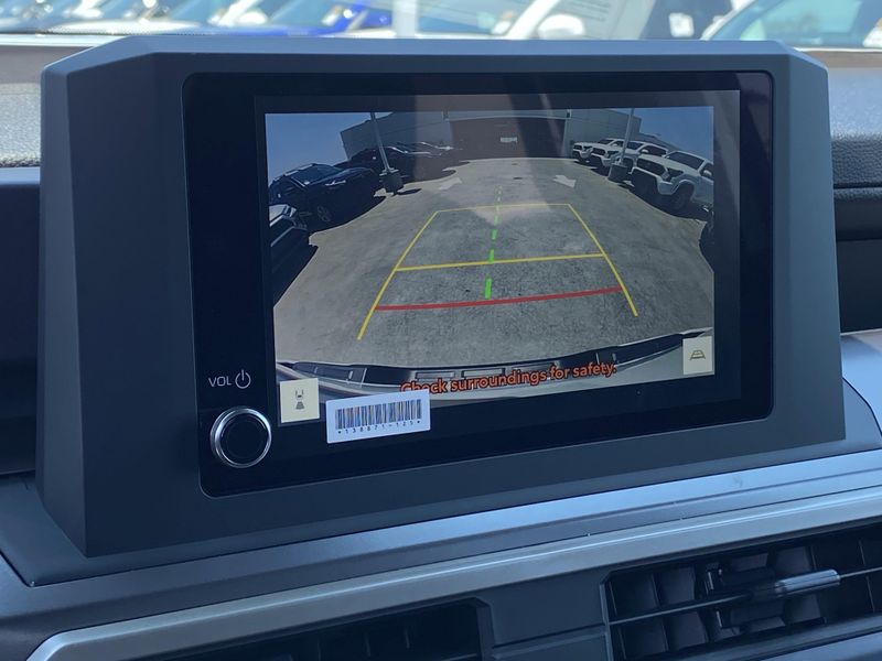 Used 2025 Toyota Tacoma SR5Image 19
