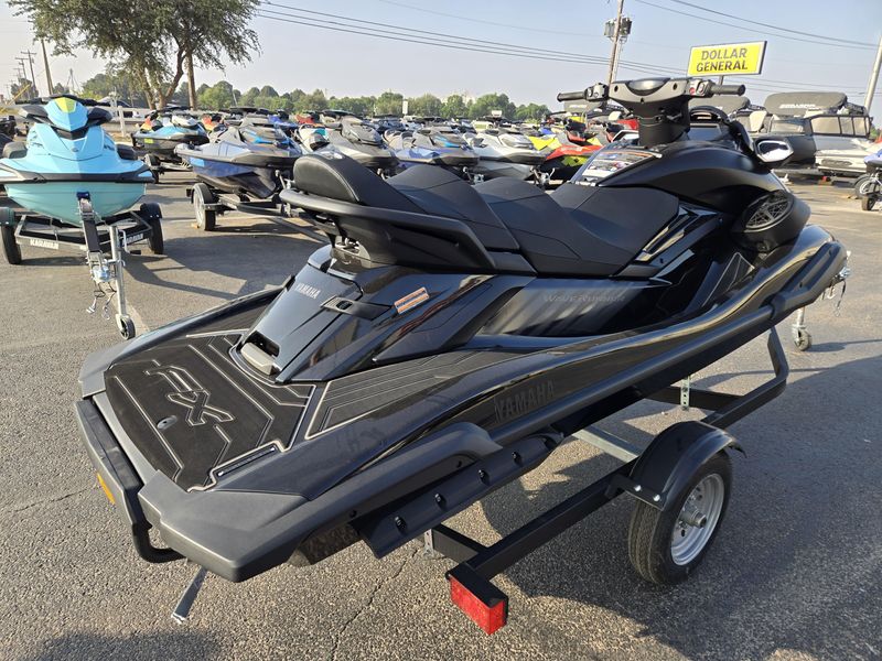 2025 Yamaha FX CRUISER SVHO WAUDIO BLACK Image 6