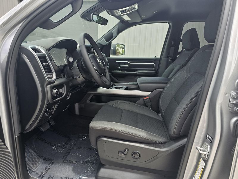 2025 RAM 1500 Big HornImage 10