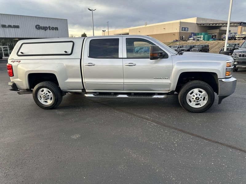 2019 Chevrolet Silverado 2500HD LTImage 5