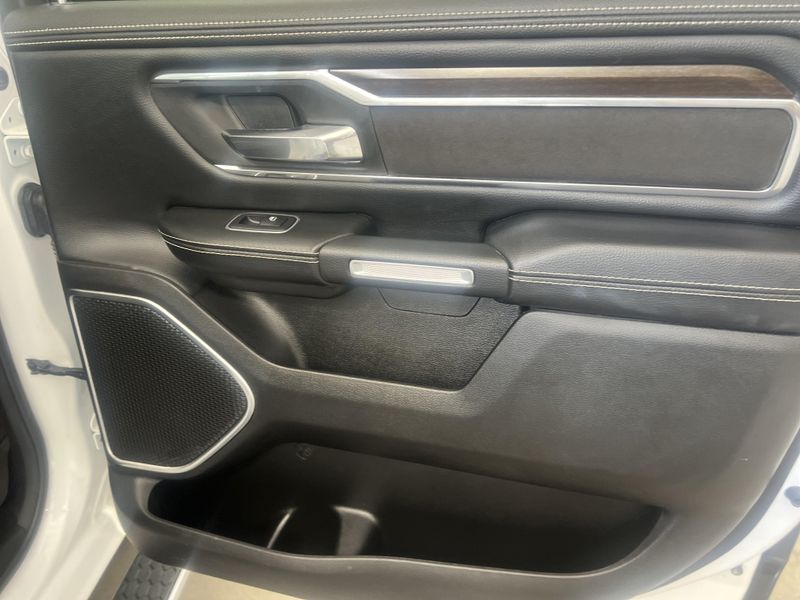 Used 2022 RAM 1500 LaramieImage 10