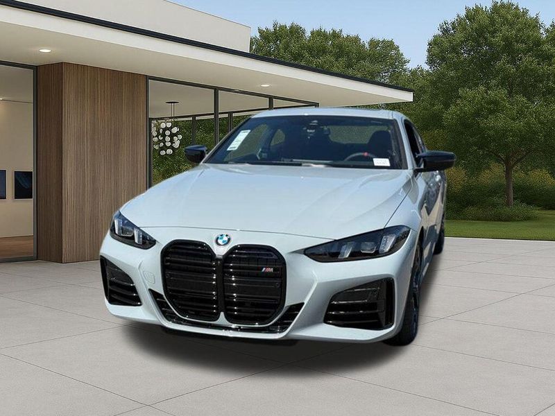 New 2026 BMW 4 Series M440iImage 3