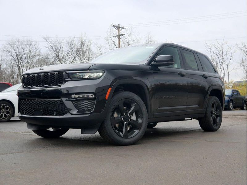 2025 Jeep Grand Cherokee Limited 4x4Image 8