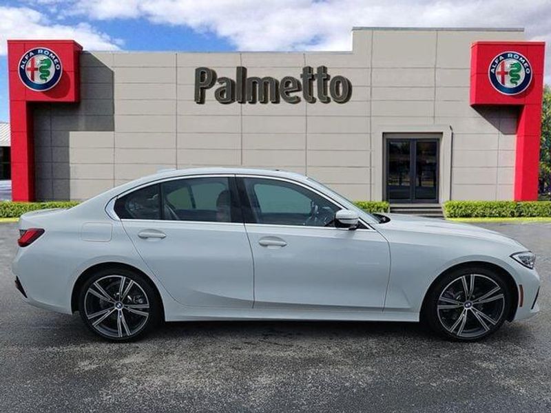 2022 Bmw 330i photo 4