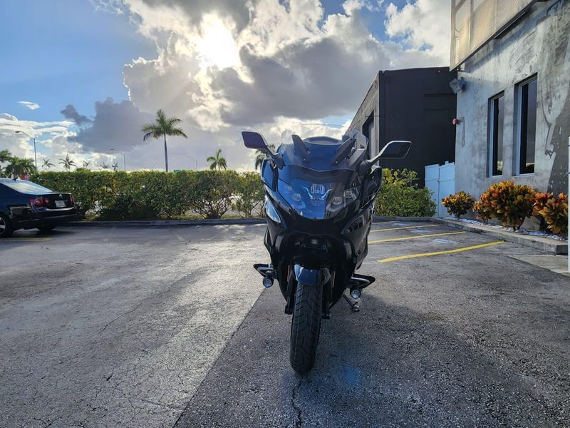 2025 BMW K 1600 BImage 2