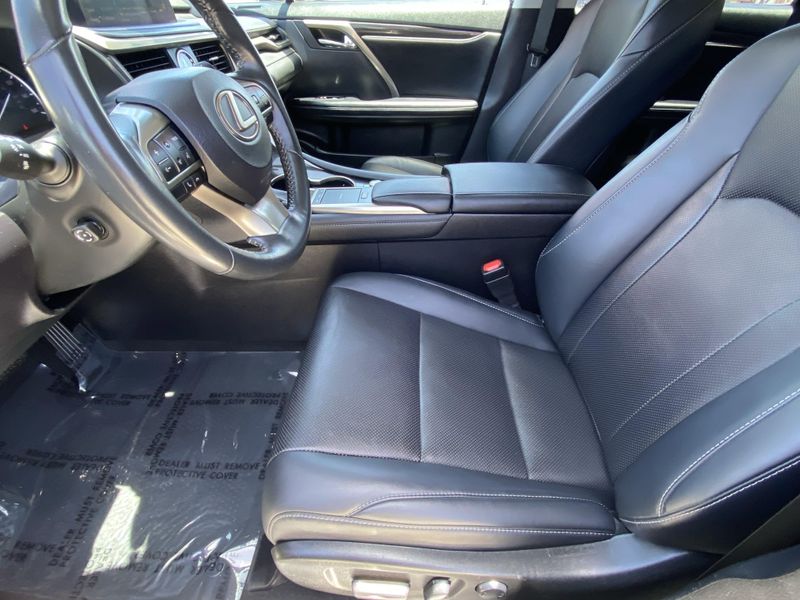 Used 2022 Lexus RX 350Image 16