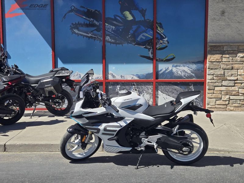New 2026 CFMOTO 450 SS 