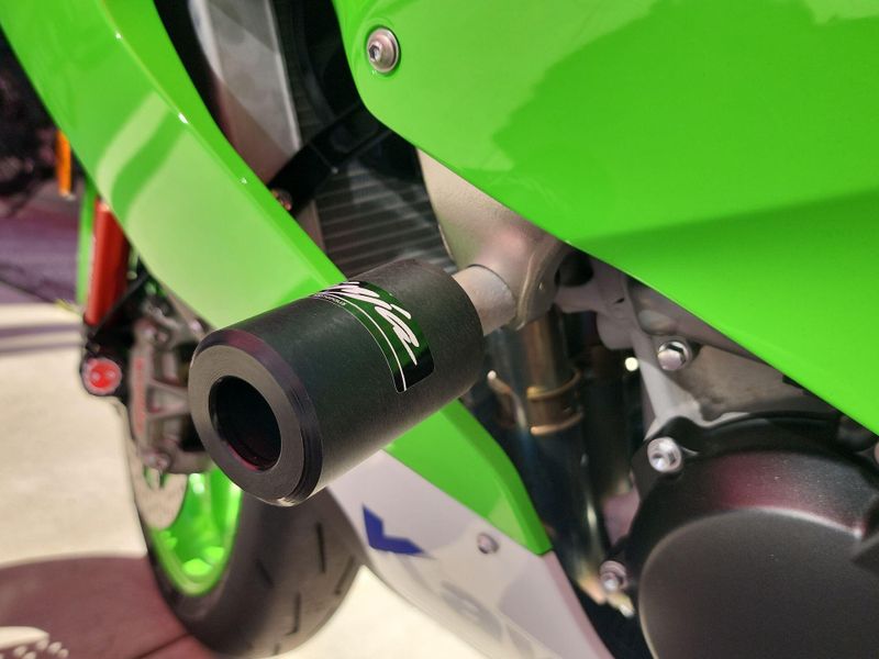 Used 2024 Kawasaki NINJA ZX-10R ABS 40th ANNIVERSARY Image 23