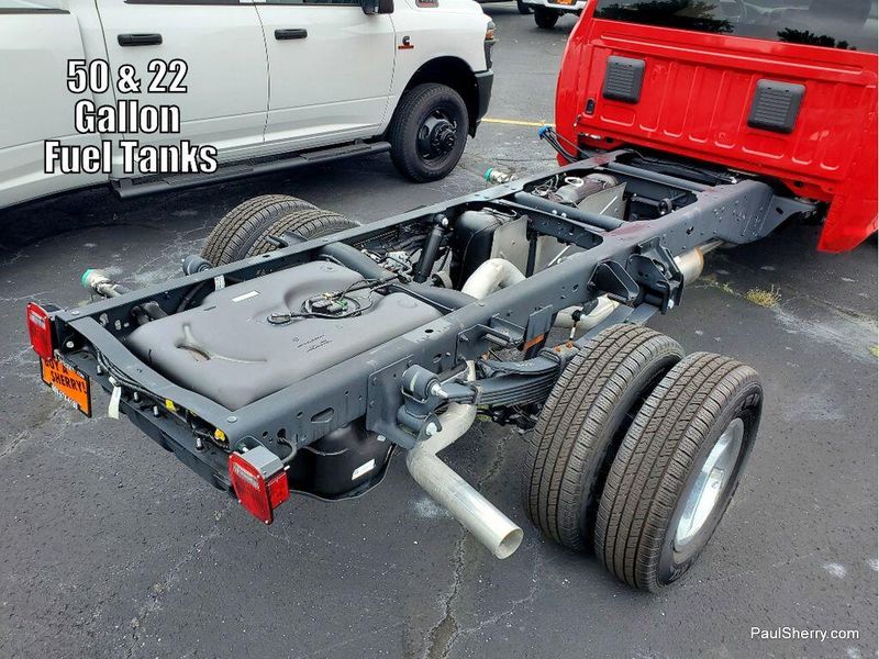 New 2026 RAM 3500 Tradesman Chassis Regular Cab 4x4 84' Ca
