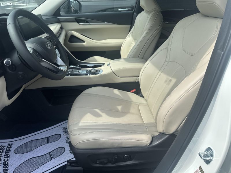 2023 INFINITI QX60 LuxeImage 21