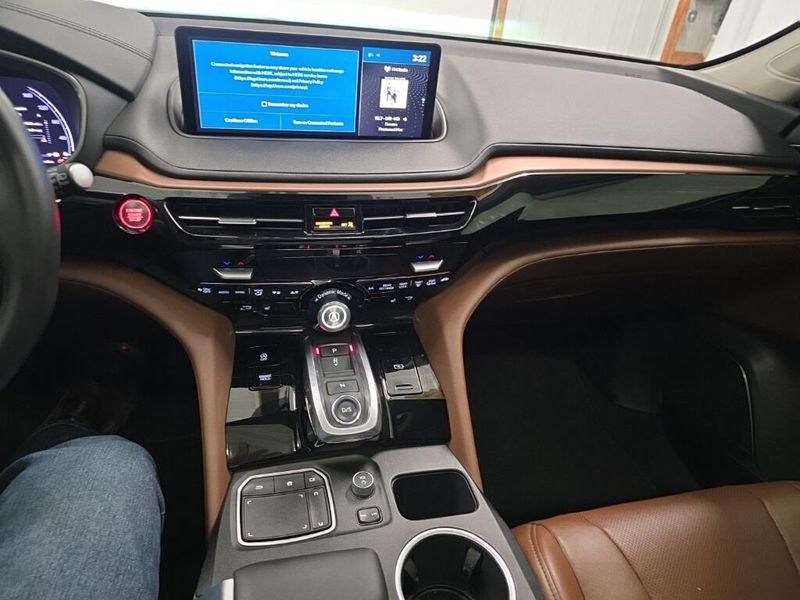 2024 Acura MDX SH-AWD Technology photo 18