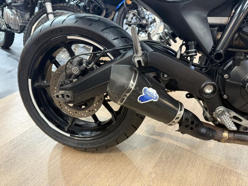 Used 2018 Ducati SCRAMBLER FULL THROTTLE Image 6
