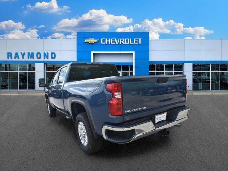 New 2026 Chevrolet Silverado 2500HD LTImage 6