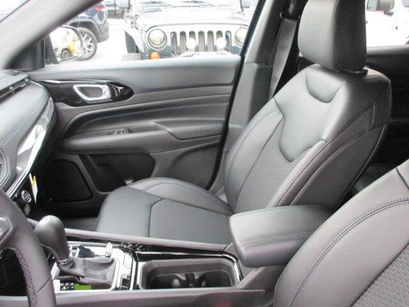 New 2026 Jeep Compass Latitude Altitude 4x4Image 20