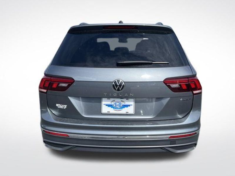 2024 Volkswagen Tiguan 2.0T S