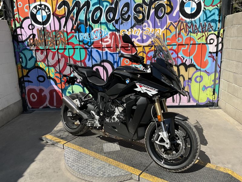 New 2026 BMW S 1000 XR Image 7