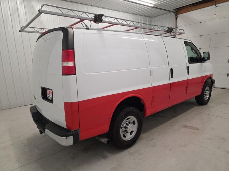 2018 Chevrolet Express Work Van photo 6