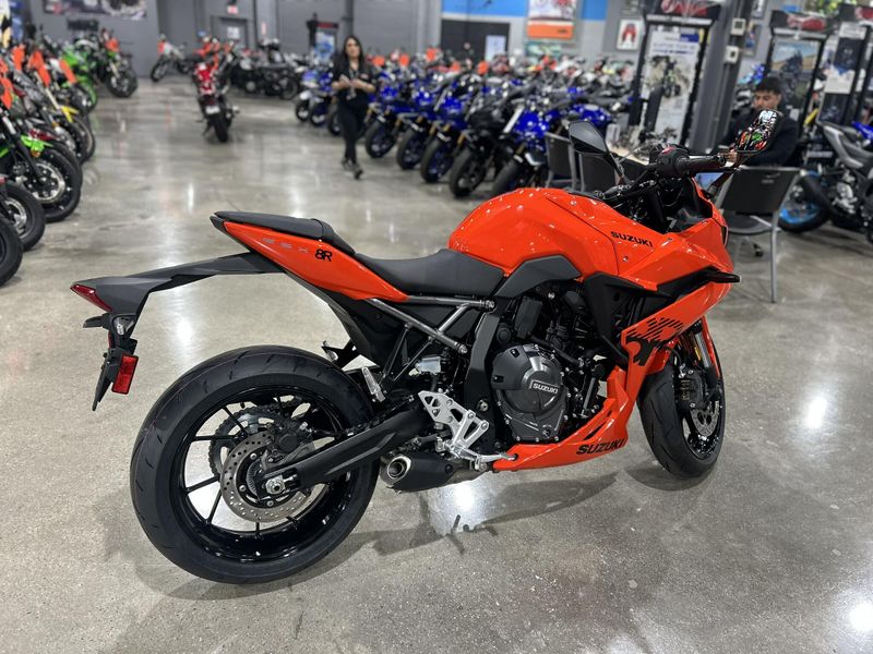 New 2026 Suzuki GSX-8R Image 6