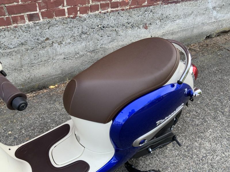 2024 Honda METROPOLITAN 50 