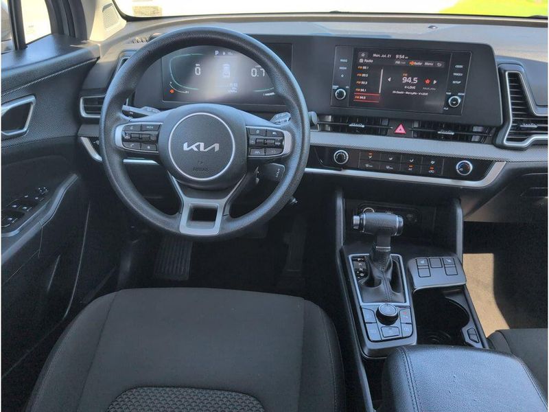 Used 2024 Kia Sportage LXImage 30