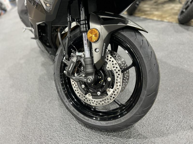 New 2026 Kawasaki NINJA ZX-4RR ABS Image 13