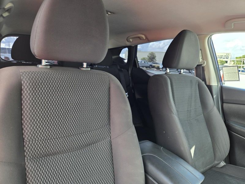 Used 2022 Nissan Rogue Sport FWD S