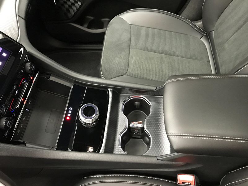 New 2025 Jeep Grand Cherokee L Altitude X 4x4Image 5