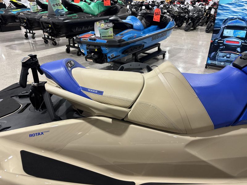 New 2026 Sea-Doo WAKE PRO 230  (SOUND SYSTEM) Image 20
