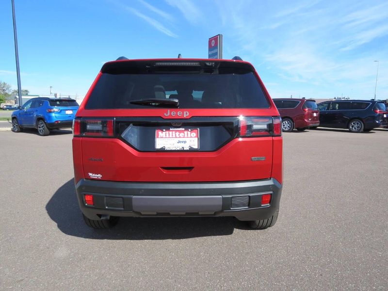 New 2026 Jeep Cherokee Overland 4x4Image 25