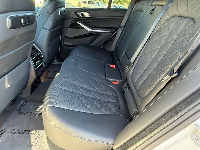 Used 2025 BMW X5 M60iImage 33