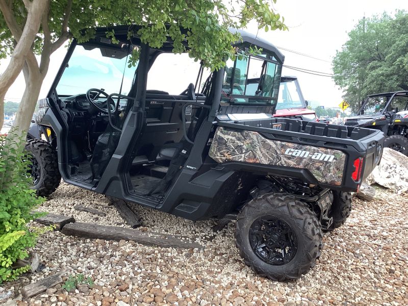 2024 Can-Am DEFENDER MAX XT HD9 WILDLAND CAMOImage 10