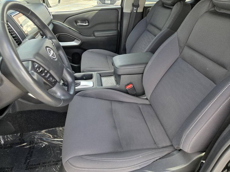 Used 2023 Nissan Frontier Crew Cab 4x2 SV Auto *Ltd Avail*