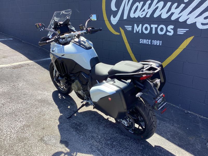 New 2025 Ducati MULTISTRADA V4 S TRAVELRADAR 