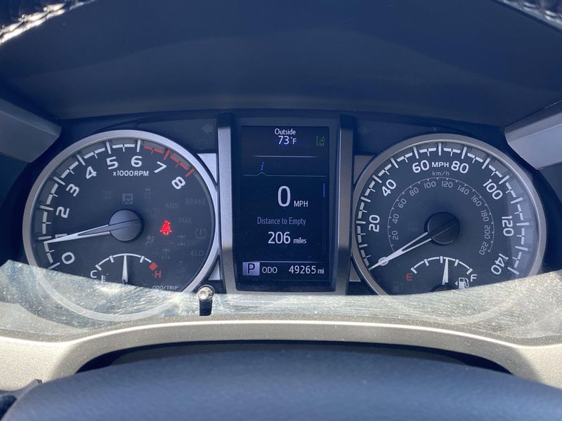 Used 2022 Toyota Tacoma SR5Image 28