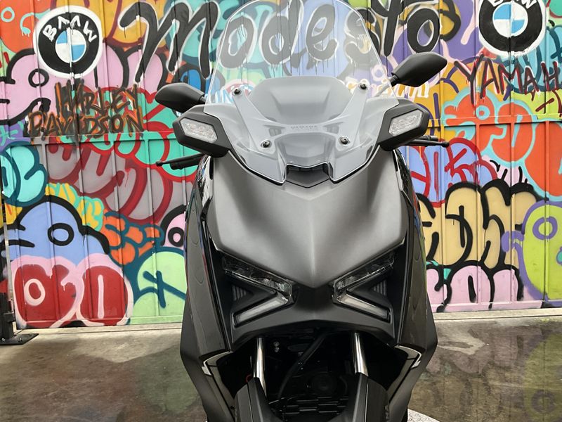 New 2026 Yamaha Xmax Image 10