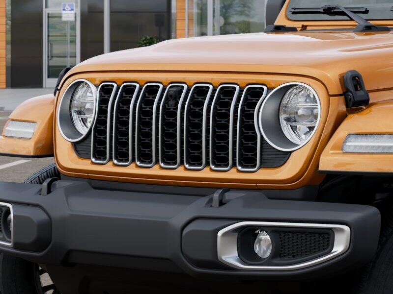 New 2026 Jeep Wrangler 4-door SaharaImage 37