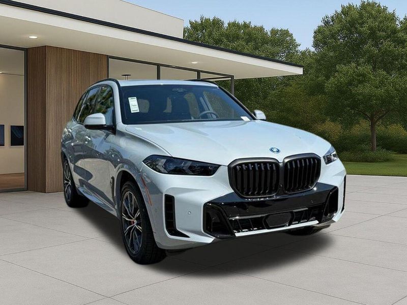 New 2026 BMW X5 xDrive50eImage 5