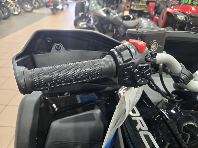 NEW 2026 CFMOTO CFORCE 1000 TOURING Image 18