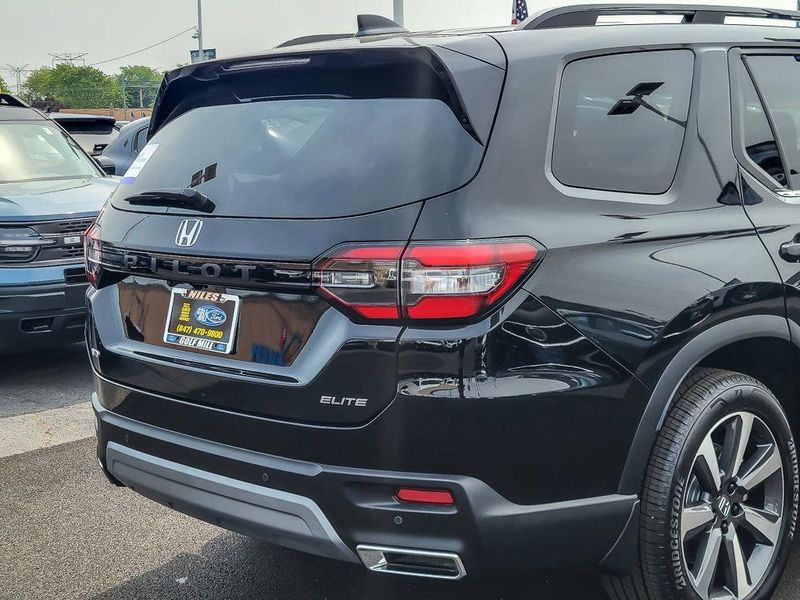 2025 Honda Pilot Elite photo 7