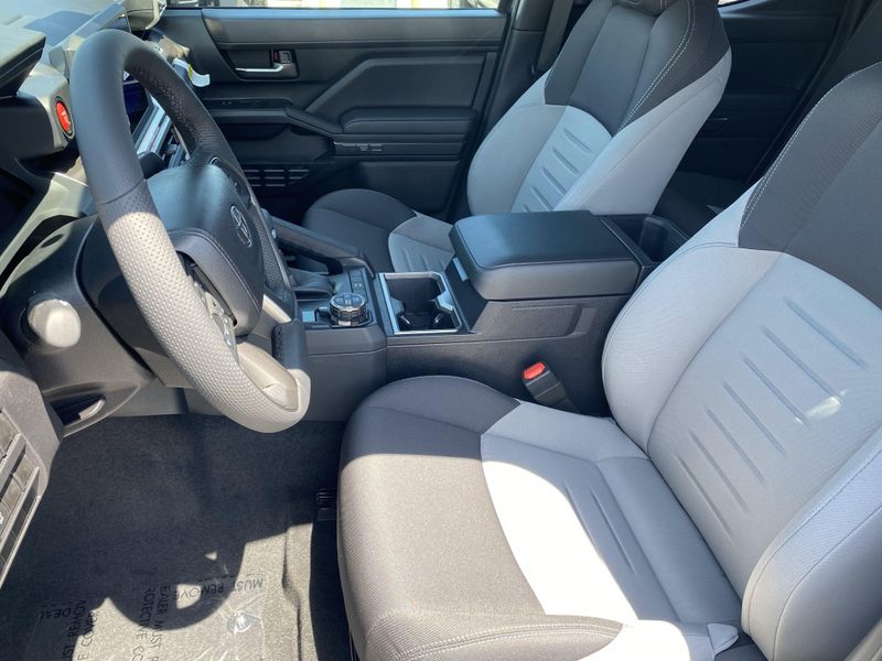 New 2025 Toyota Tacoma TRD Off RoadImage 14