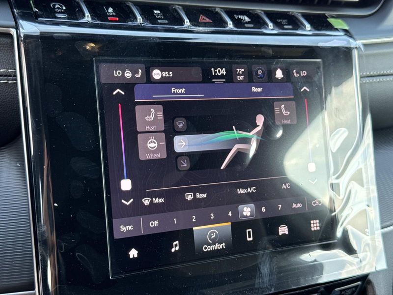 New 2026 Jeep Grand Cherokee L Laredo X 4x2