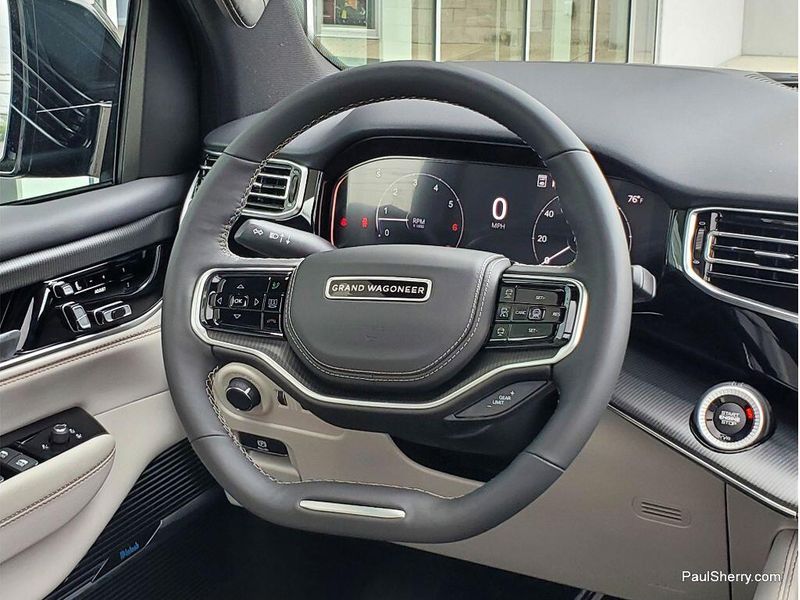 2026 Jeep Grand Wagoneer L Summit Obsidian 4x4