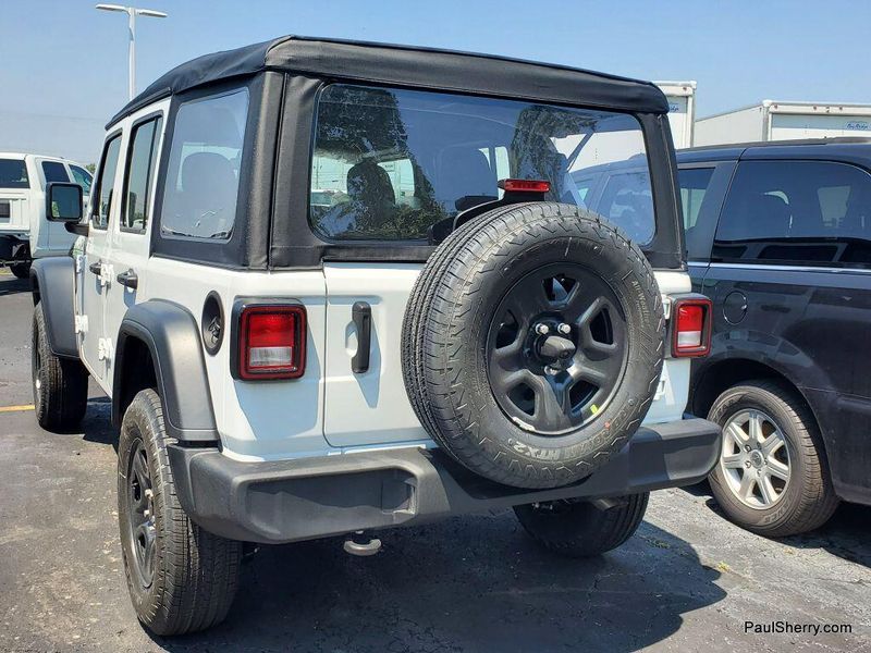 2025 Jeep Wrangler 4-door SportImage 5