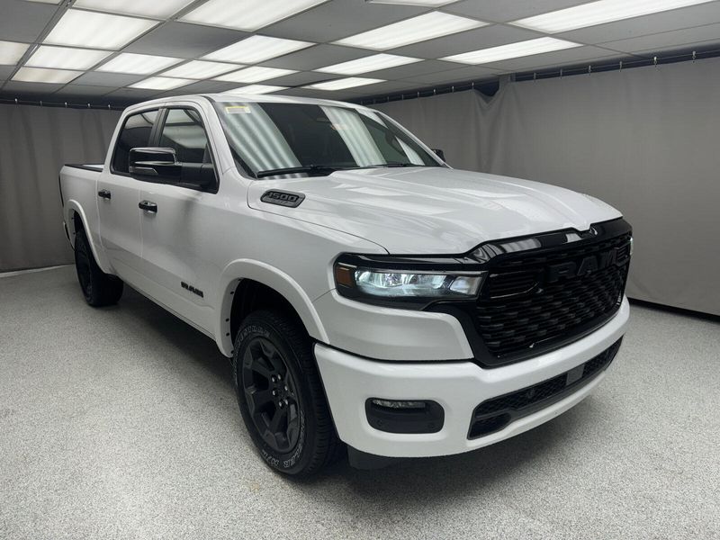 2025 RAM 1500 Big Horn Crew Cab 4x4 5