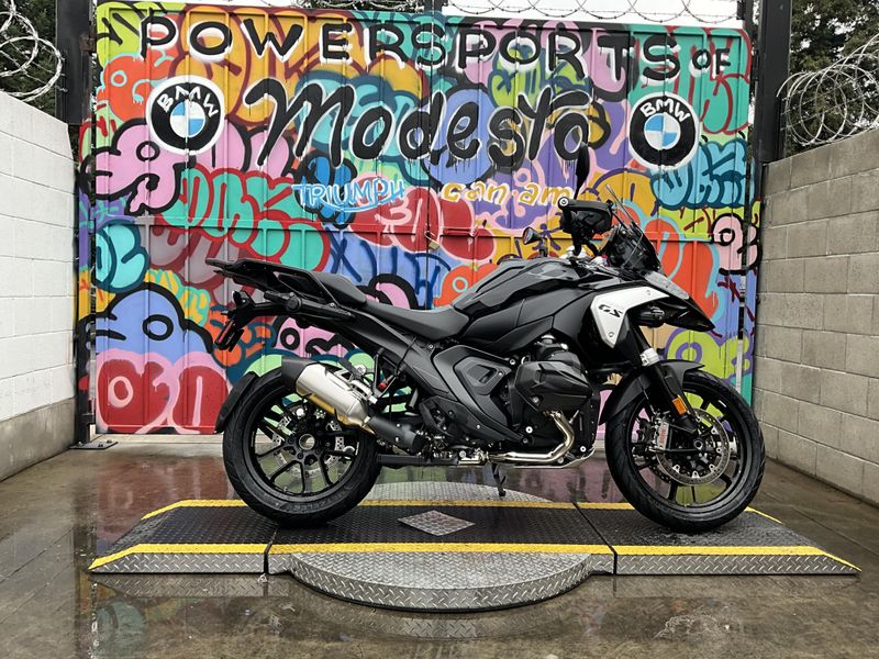 2025 BMW R 1300 GS Image 3