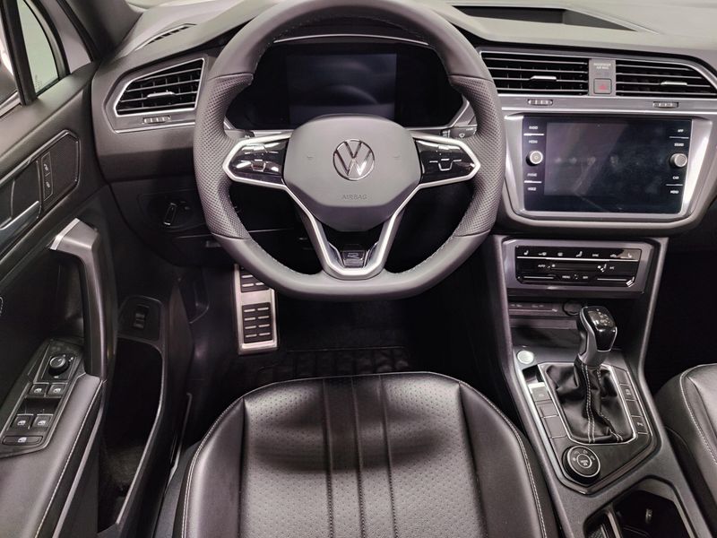 Used 2022 Volkswagen Tiguan SE R-Line Black AWD w/SunroofImage 20