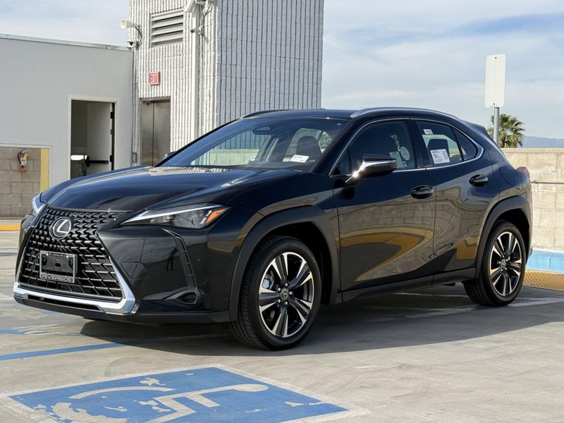 New 2026 Lexus UX 300hImage 7